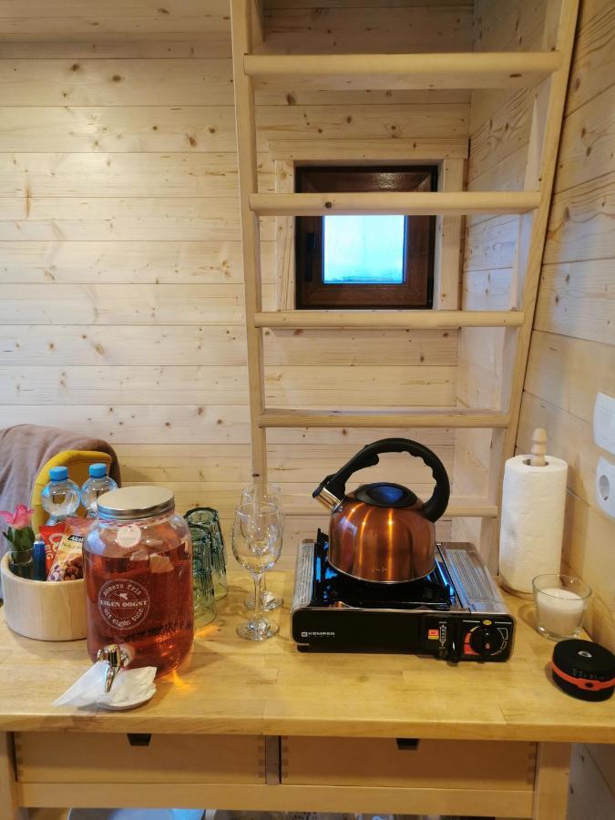 Treehome Tinyhouse Stritez  Exterior photo